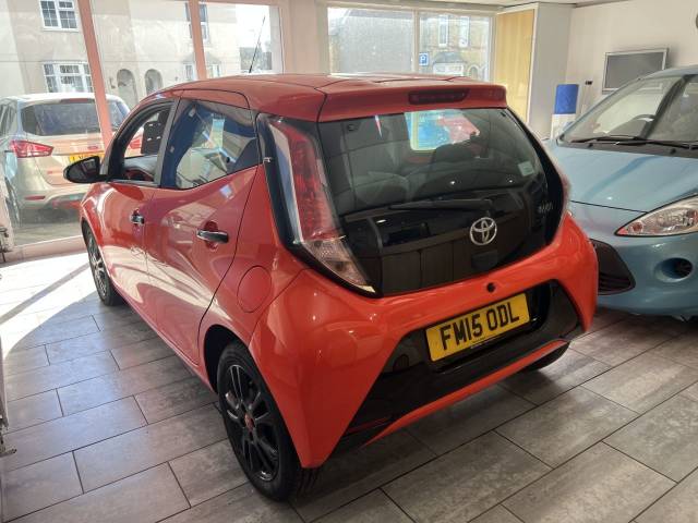 2015 Toyota Aygo 1.0 VVT-i X-Cite 5dr