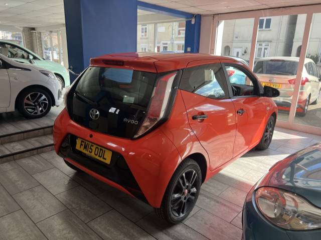 2015 Toyota Aygo 1.0 VVT-i X-Cite 5dr