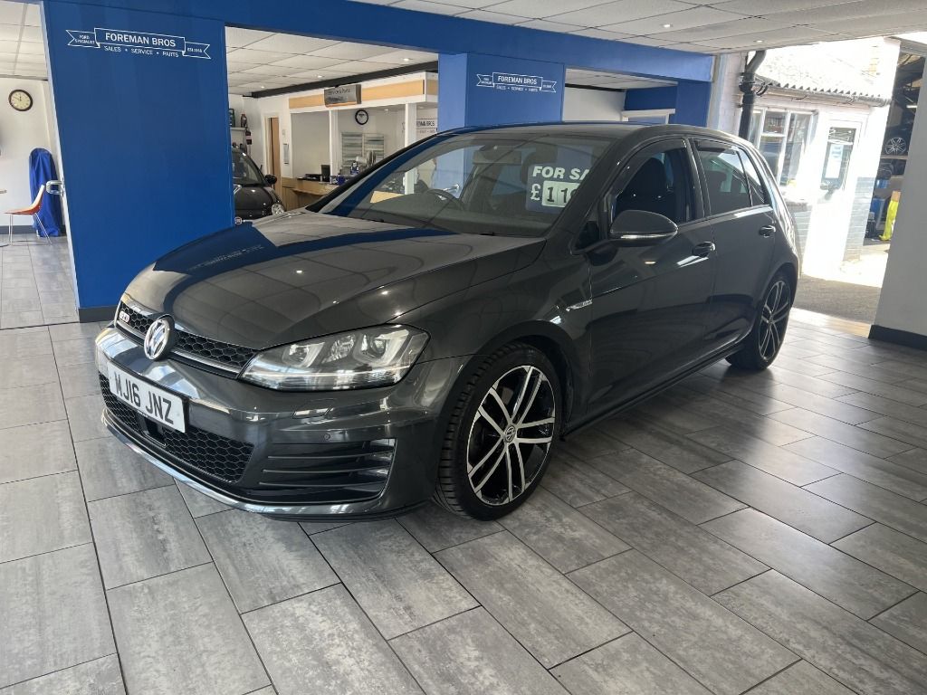 2016 Volkswagen Golf