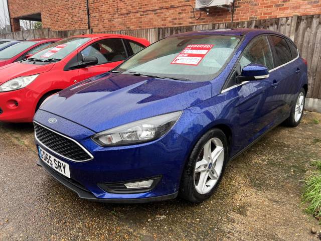 Ford Focus 1.0 EcoBoost 125 Zetec 5dr Hatchback Petrol BLUE